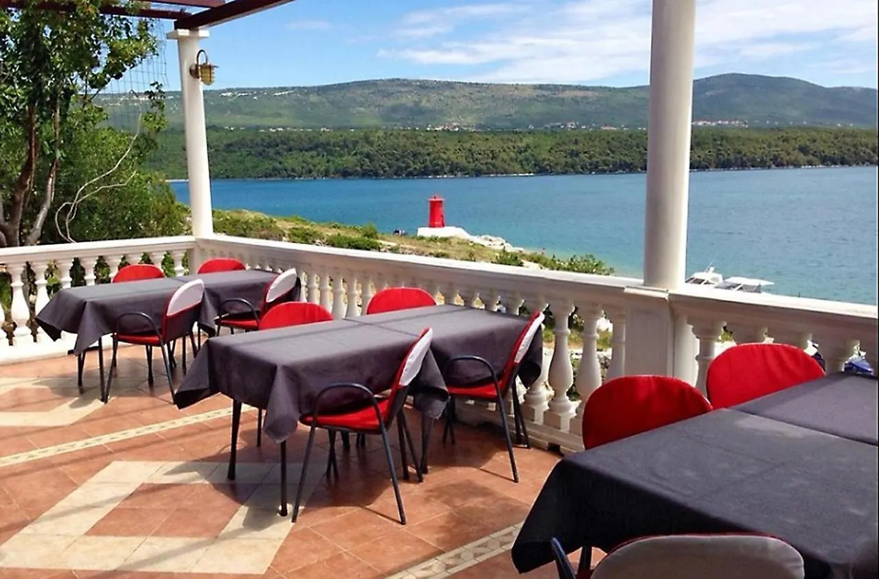 Guest house House Krizanic In Marcana, Istria, With 2 Apartments, Total 9 Guests