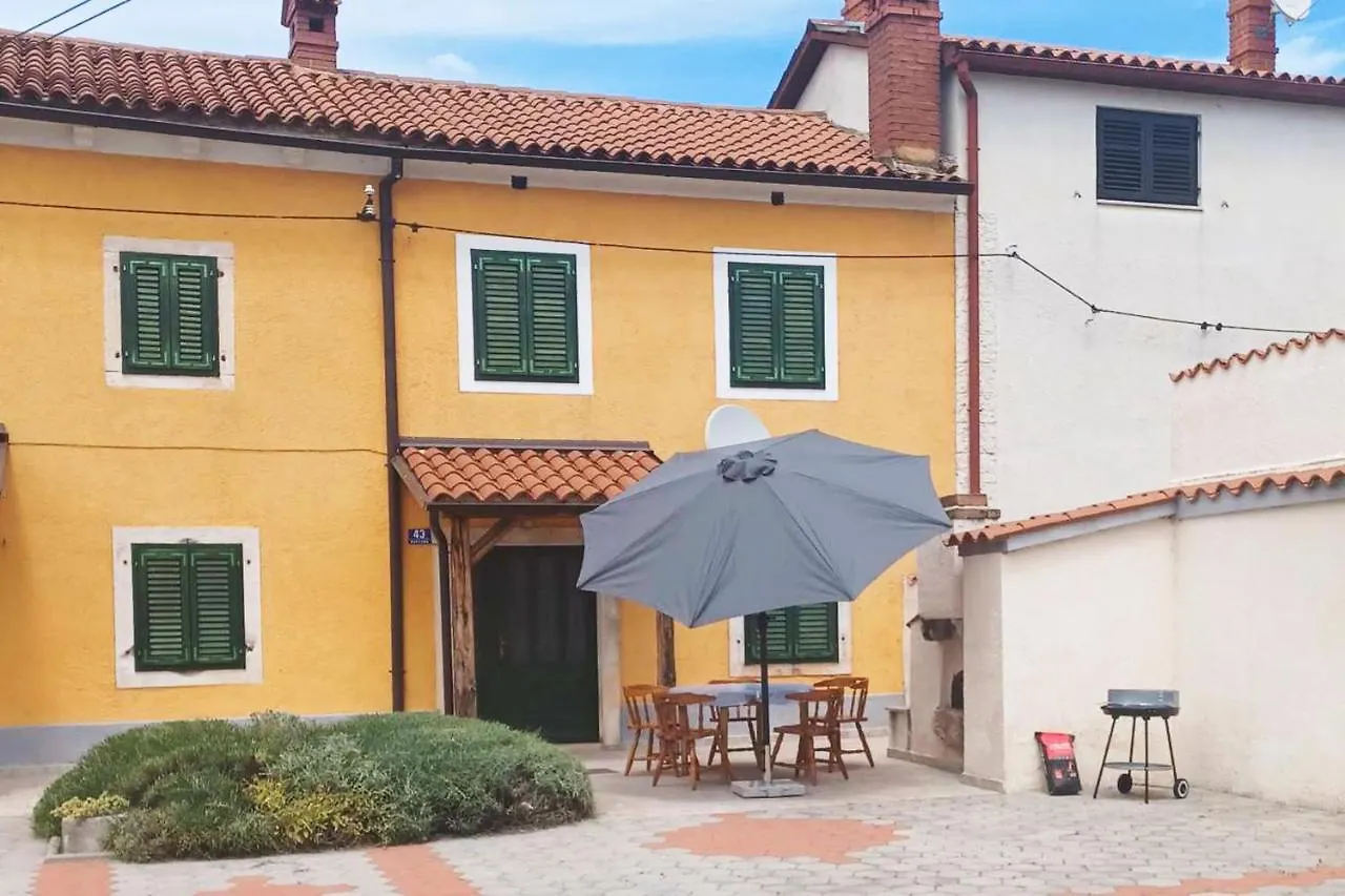 House Krizanic In Marcana, Istria, With 2 Apartments, Total 9 Guests 0*, Marcana Croatia